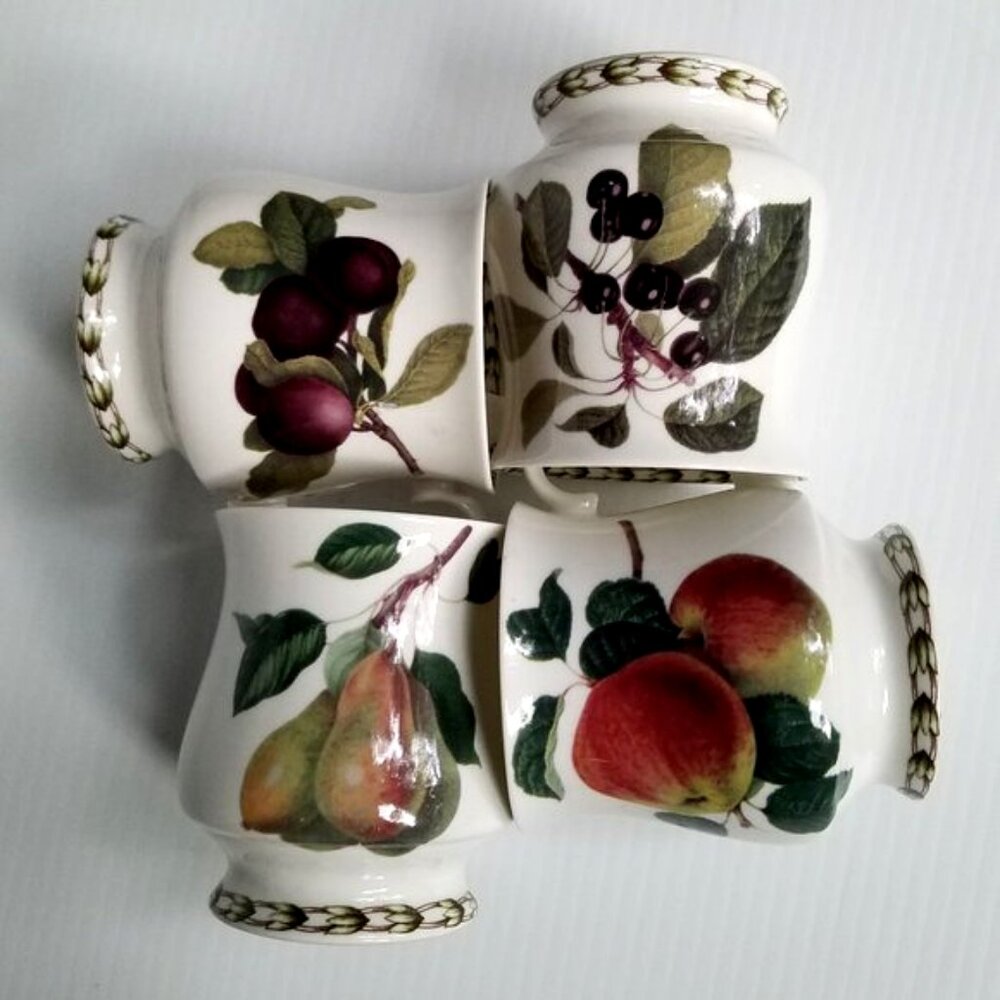 Set of 4 Fine Bone China Queen's Hookers Fruits Tea Coffee Mugs